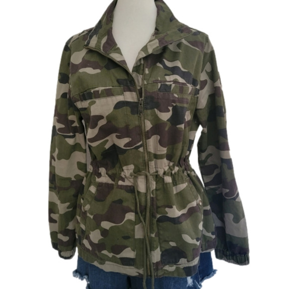 OLD Navy Camouflage Utility Jacket Size S - Picture 1 of 8